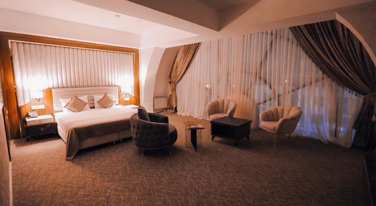 Arion Hotel Baku Royal Suite otağı - Bakı şəkil 3